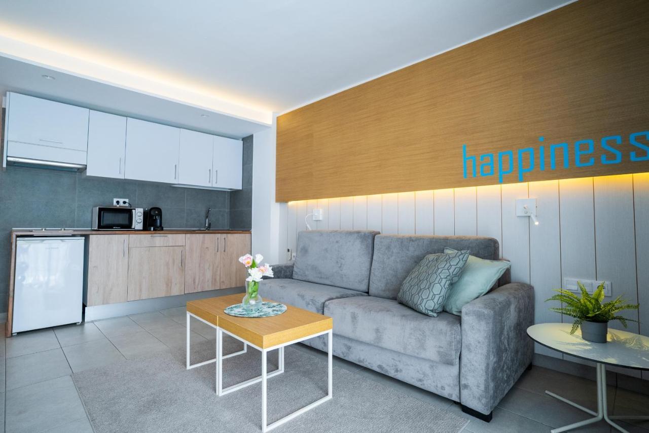 Apartamentos Vacacionales Broncemar San Bartolomé Exteriör bild